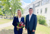 Personalvorständin Constance von Struensee und der Aufsichtsratsvorsitzende Pastor Stephan Ringeis Bildnachweis: AGAPLESION