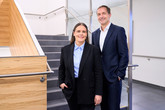 Das neue Führungsduo der AGAPLESION FRANKFURTER DIAKONIE KLINIKEN: Michelle Berg und Michael Keller. Bildnachweis: AGAPLESION