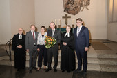 Von links: Herr Ulrich Wöhler (Superintendent), Dr. Ralf Königstein (Ärztlicher Direktor), Frau Kristin Launhardt-Petersen, Herr Falk Petersen, Frau Jessica Jähnert-Müller (Krankenhaus-Seelsorgerin), Marko Ellerhoff (Geschäftsführer)